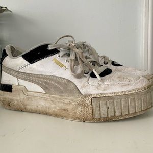 Puma Sneakers